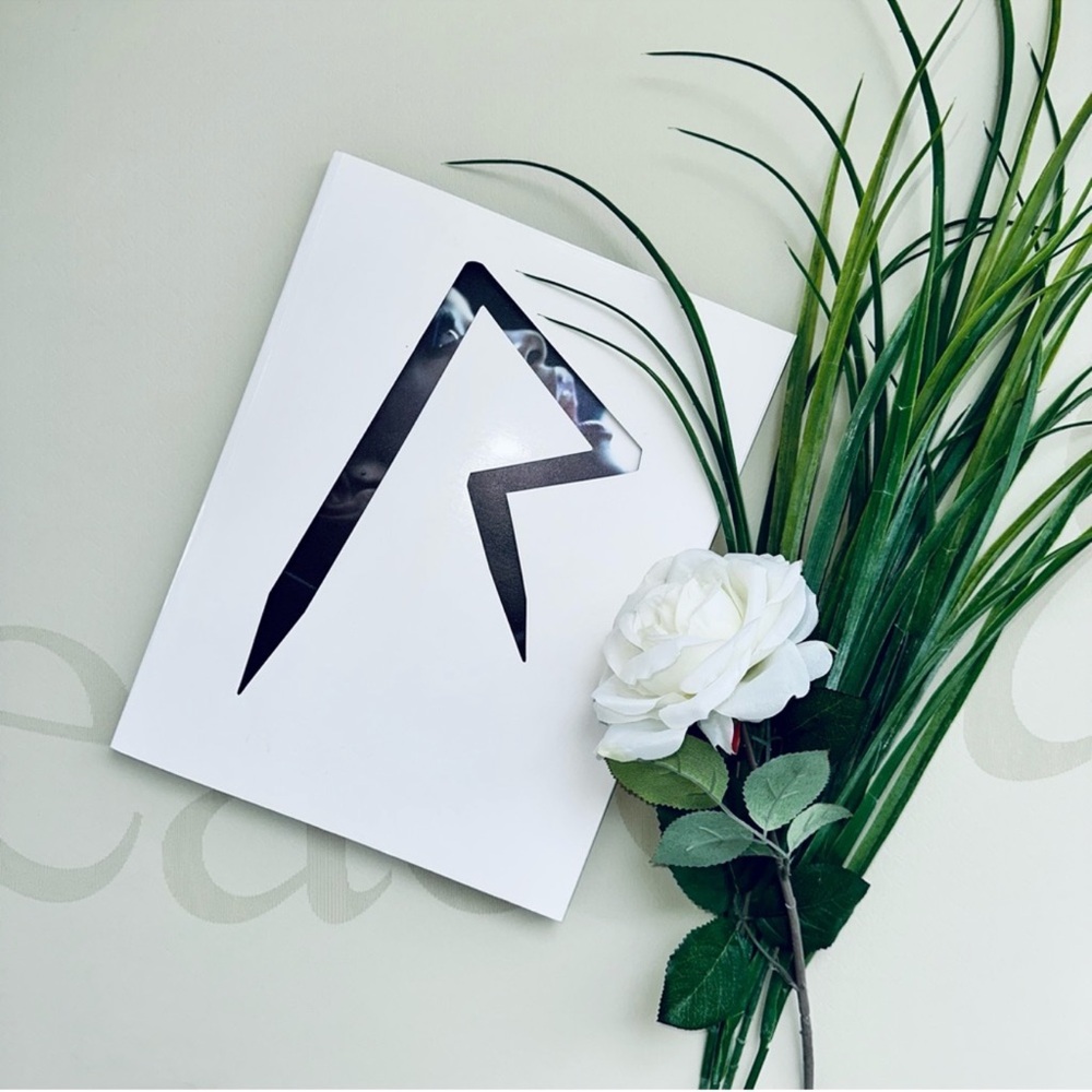 RIHANNA Tour Photo Book